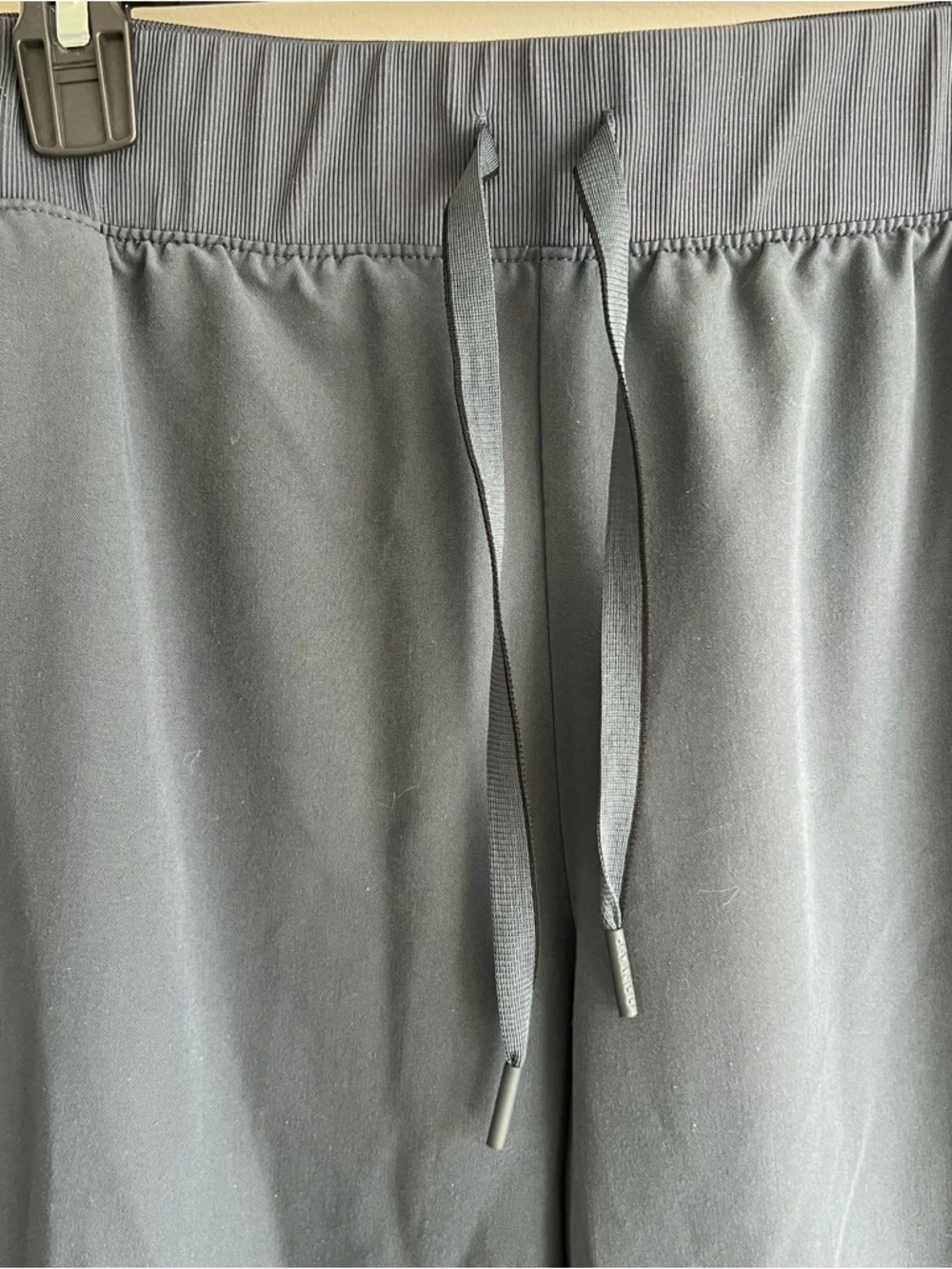 Jaanuu blue gray